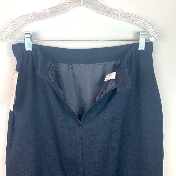 Terry Lewis Classic Luxuries Black Wool Skirt NWT - Picture 3 of 4